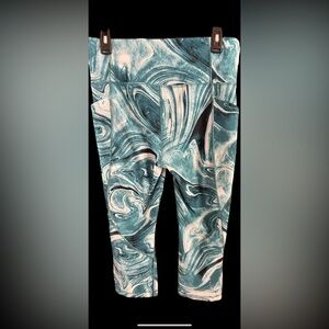Xersion Woman’s Teal Swirl Leggings